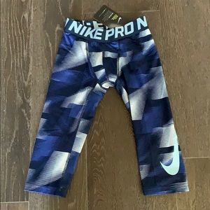 Boys sz. 7 Nike compression tights